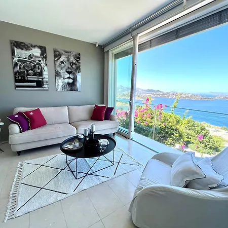 Diamond Of - Luxury Oceanfront מלון